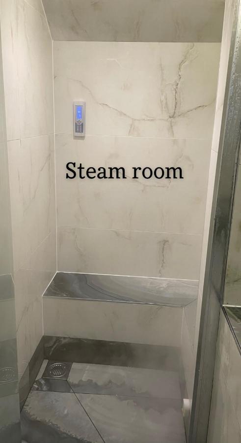 Luxury Apartment Edinburgh Centre With Steam Room Luaran gambar